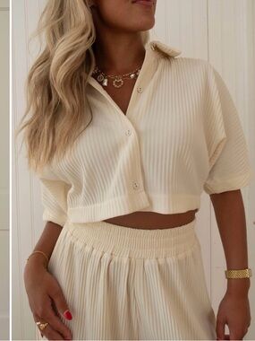 Lane 201 boutique pleated pant and crop top set